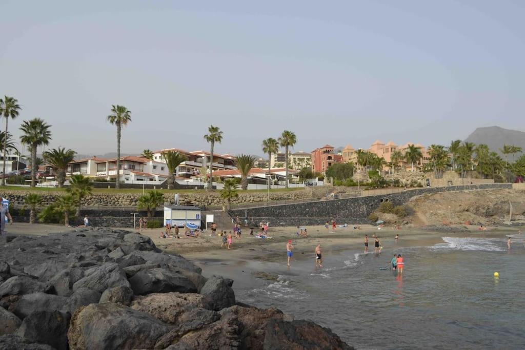 Villa Tranquila, Playa Del Duque Адехе Екстериор снимка