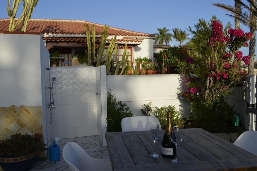 Villa Tranquila, Playa Del Duque Адехе Екстериор снимка